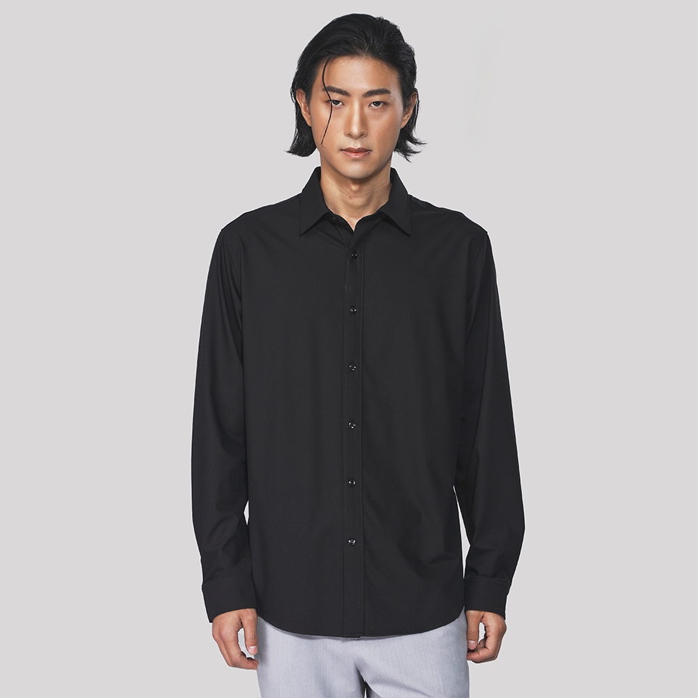 John Henry เสื้อเชิ้ตผู้ชายแขนยาว ทรงปกติ รุ่น JH F425MSLRG06 - สีดำ