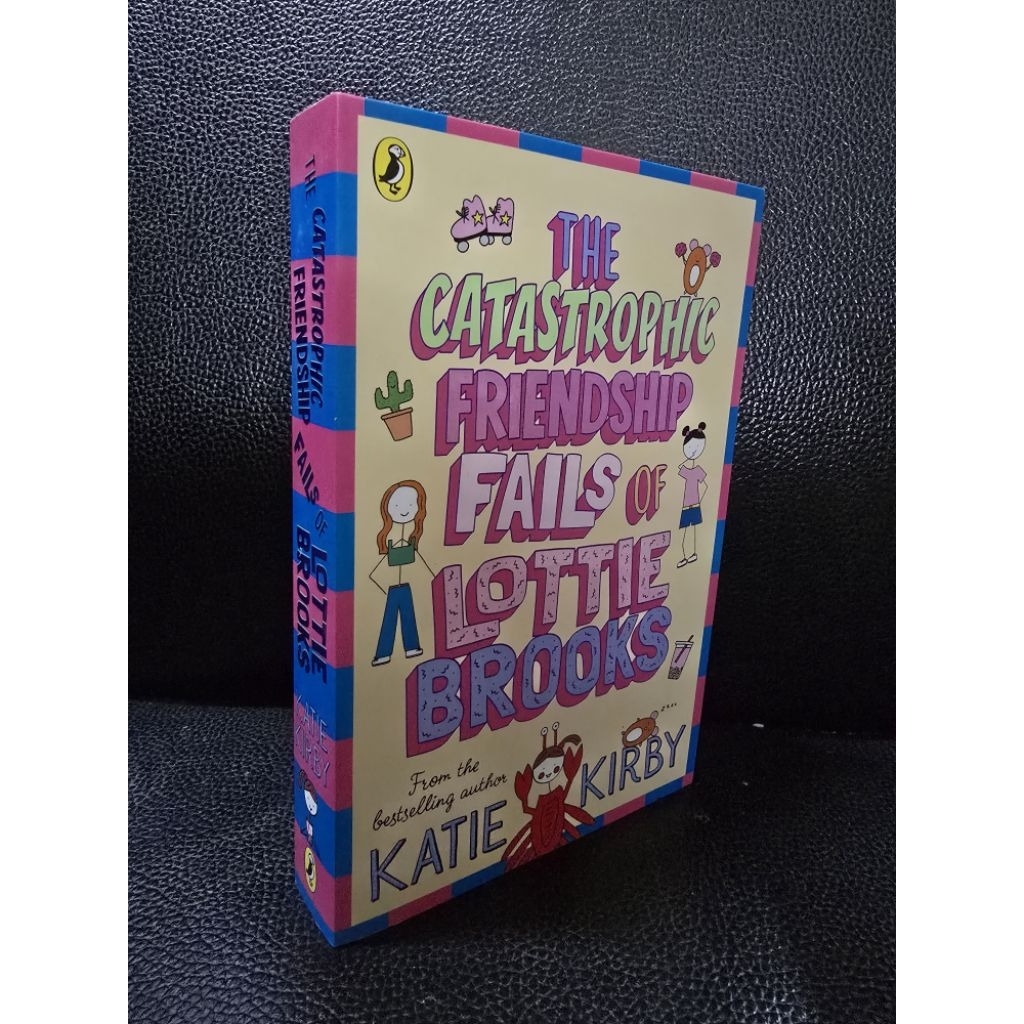 (หนังสือภาษาอังกฤษพร้อมส่ง) THE CATASTROPHIC FRIENDSHIP
FAILS OF LOTTE BROOKS(R5)