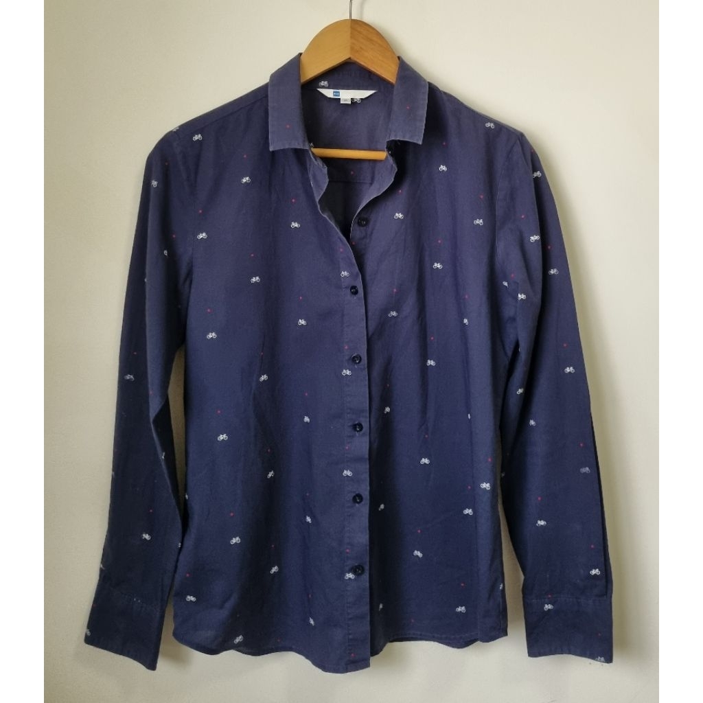 เอทูแซด มือ2 เสื้อเชิ้ตผู้หญิงสีกรม สภาพดี a.l.l*z มีตำหนิสีหมอง