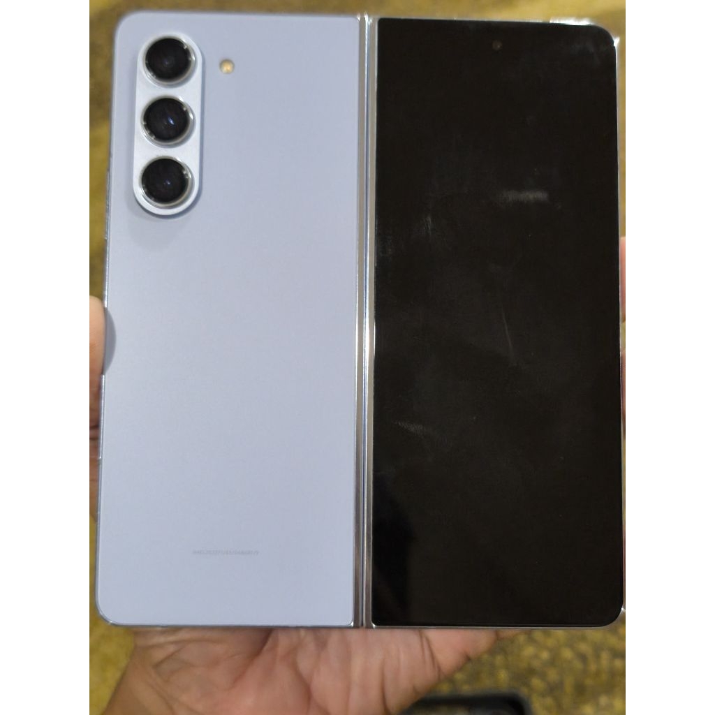 samsung Z Fold5. ram12 rom 512 มือสอง