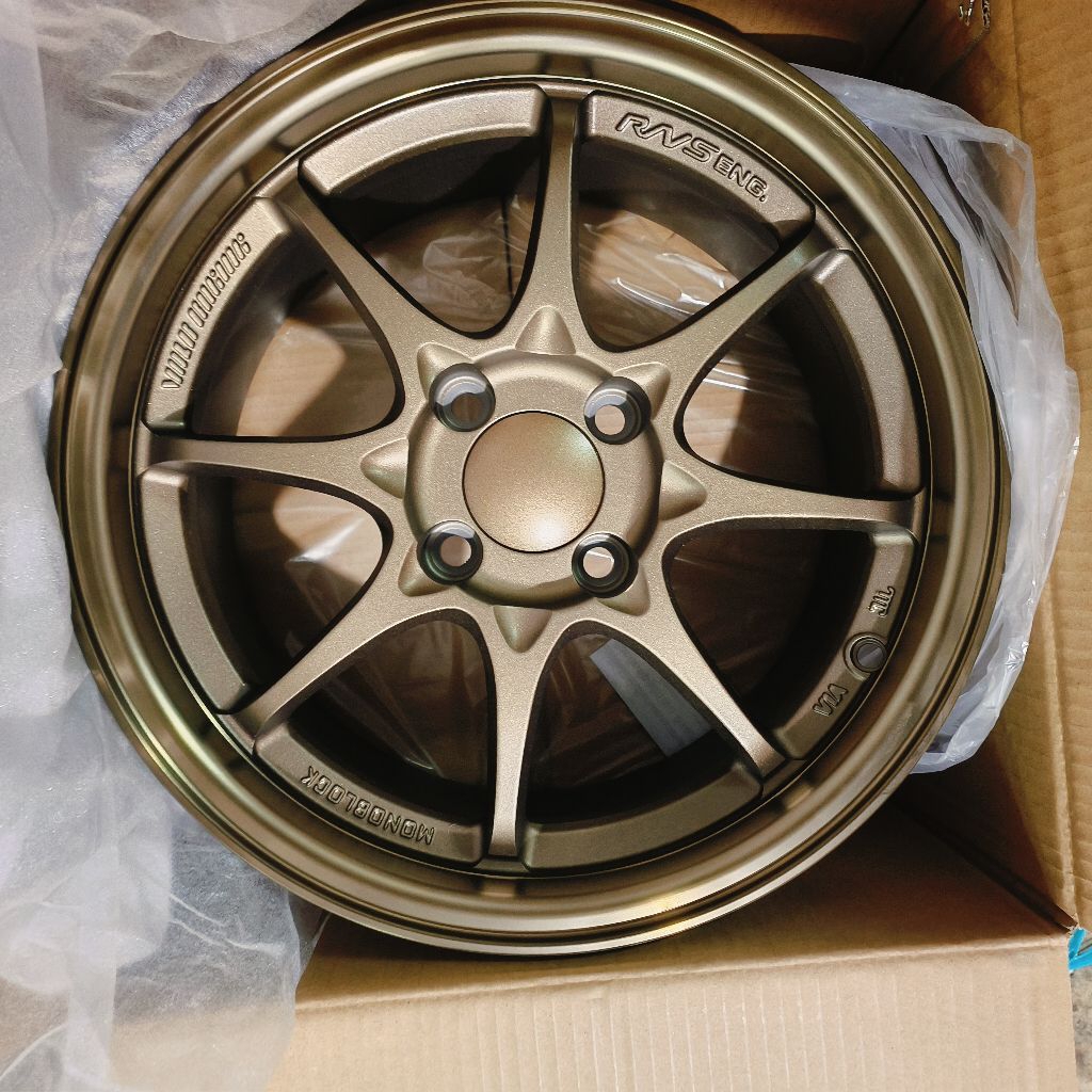 ล้อแม็ก CE28 ขอบ15 x7 ออฟ35 4รู100 ราคาต่อ 1วง