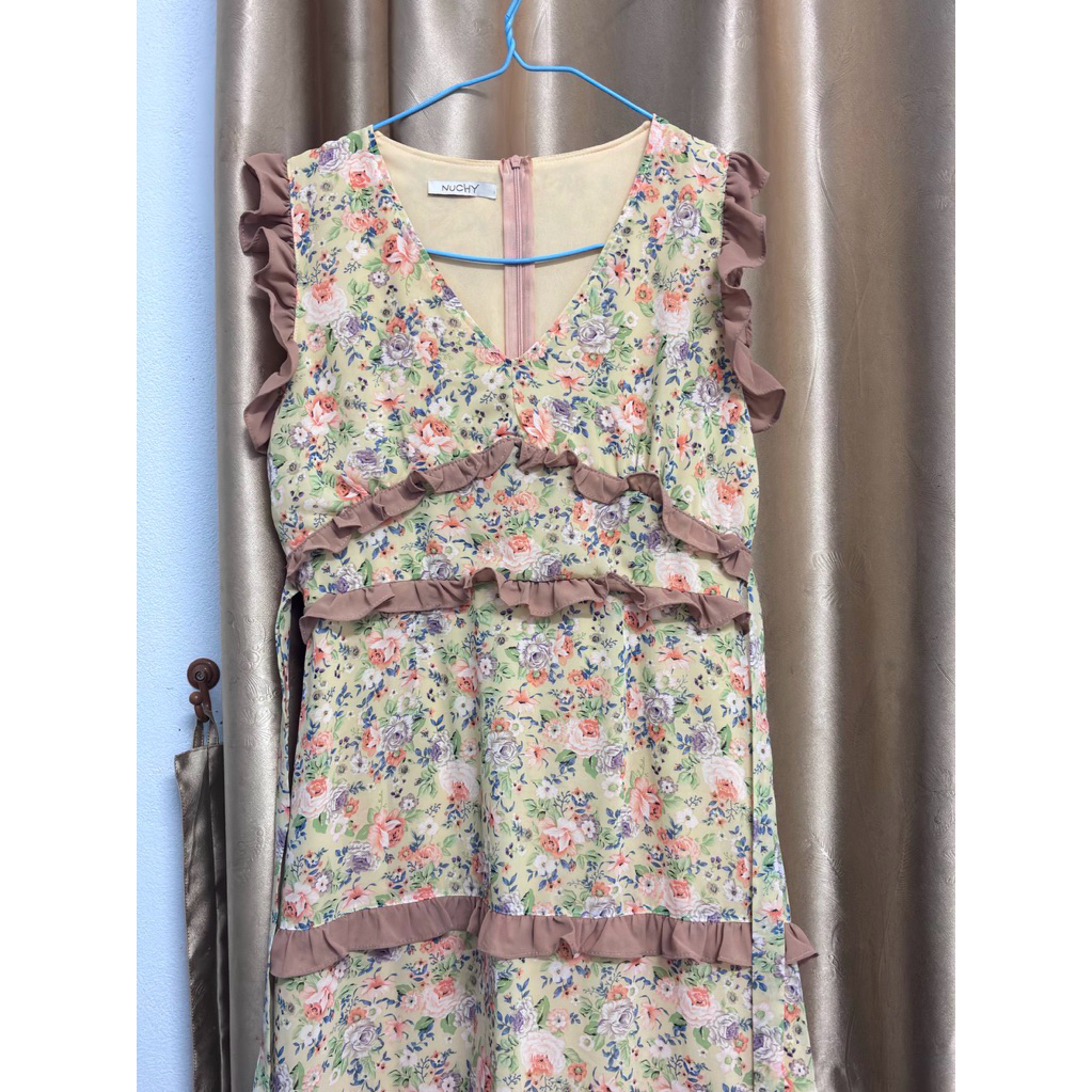 เดรสงานป้ายลายดอกไม้Nuchy