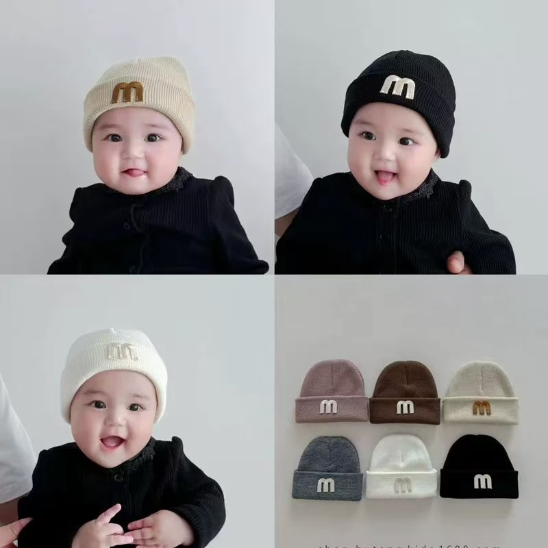 หมวกไหมพรมของเด็กเล็ก ลายP M