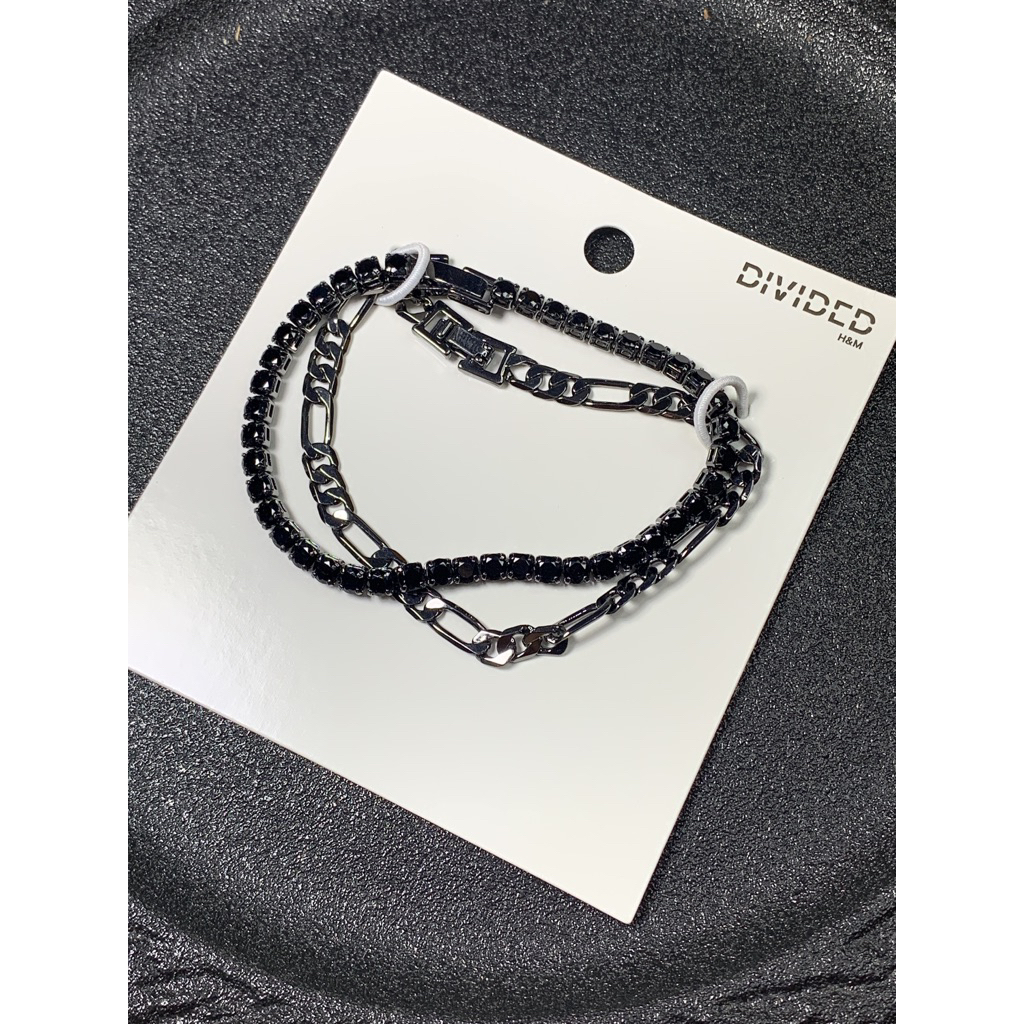 สร้อยข้อมือ กำไล งานแบรนด์แท้ มือ1  AA2 งานฟาสแฟชั่น สำหรับแต่งตัวสนุกๆนะคะ