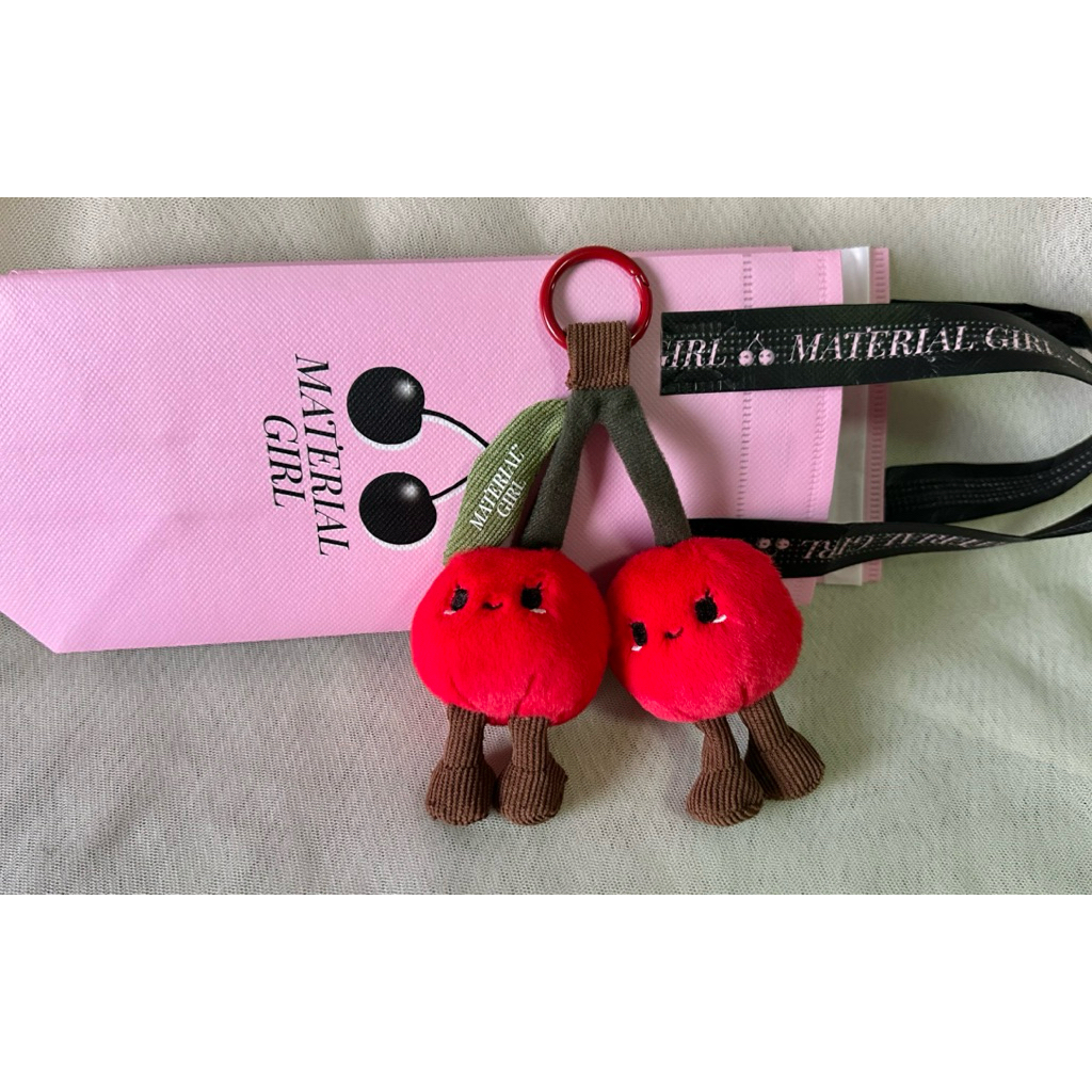 มือสองสภาพดีมาก (Rare) พกจ Cherry ตุ๊กตาเชอร์รี่คู่ Oh juice x แม่ชม + ถุงเกฌบความเย็น น่ารักมาก