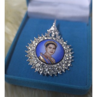 เข็มกลัดที่ระลึก พระพันปีหลวง เข็มกลัดล้อมเพชร งานคุณภาพ #พร…