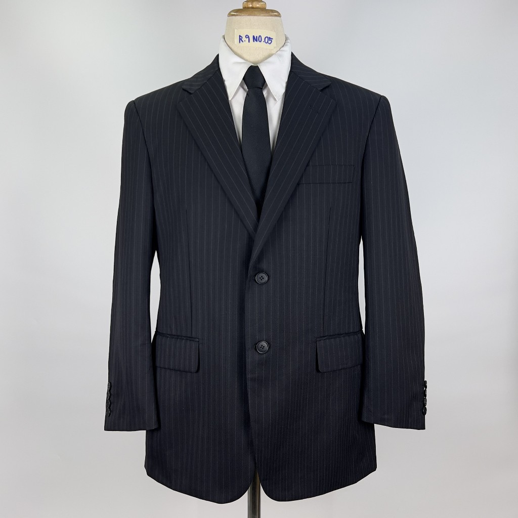 เสื้อสูท ROCHI สีดำ ลายริ้ว อก 42 นิ้ว (R.9/05)