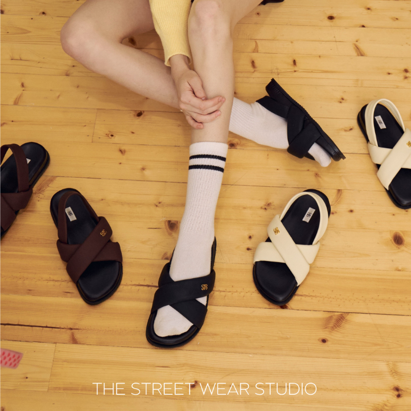 The Street Wear Studio l Crumble Sandals (หน้าเท้ากว้าง +1ไซส์)