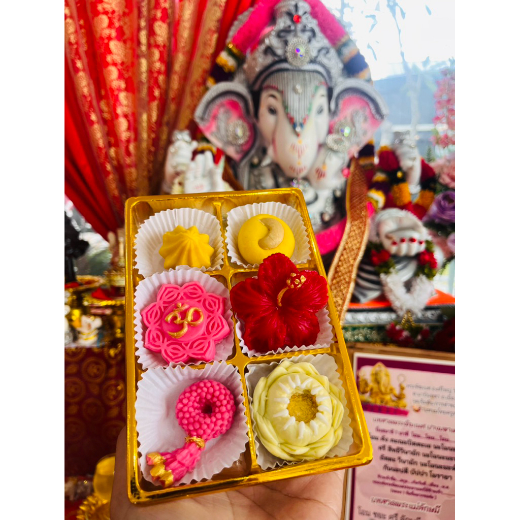 ขนมบูชาพระพิฆเนศ เซ็ทโชคลาภ พร้อมธูปเลข