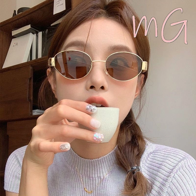 [ส่งจากกทม] My Girl แว่นกันแดดตาแมว โมเดลผู้หญิง ความรู้สึกหรูหรา รูปแบบใหม่ โลหะ วงรี กรอบเล็กๆย้อนยุค น้ำตาล/เทา