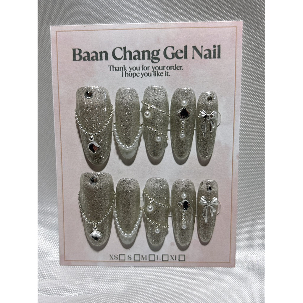 ไซส์  M  พร้อมส่งเล็บเจล เล็บปลอมทำมือ💅🏻แถม ฟรี กาวและตะไบ พร้อมติดจ้า💕 ส่งด่วนวันเดียว📦