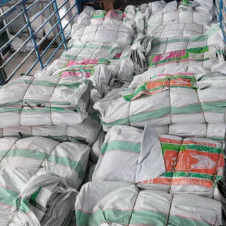 กระสอบใหม่คละลาย 30 กิโล (แพ็คละ 50 ใบ)(มือ1)ใหม่ คละแบบ กระสอบใหม่ระบายอากาศดี พิมพ์ลายด้านเดียว