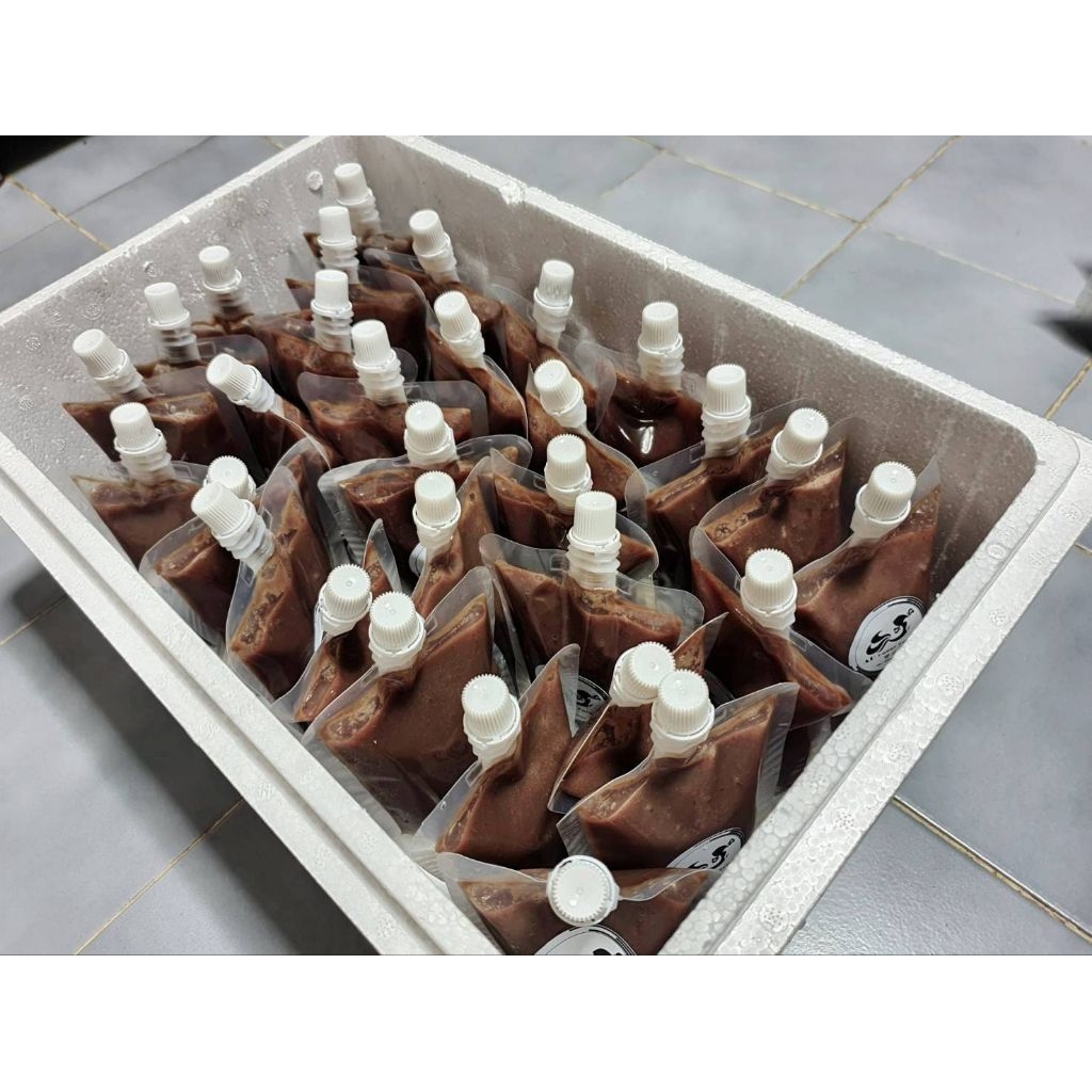 อาหารปลาไรแดงแช่แข็ง(ไรฝุ่น) ขนาด 150 ml.ช่วยให้ปลาสีสด โตไว