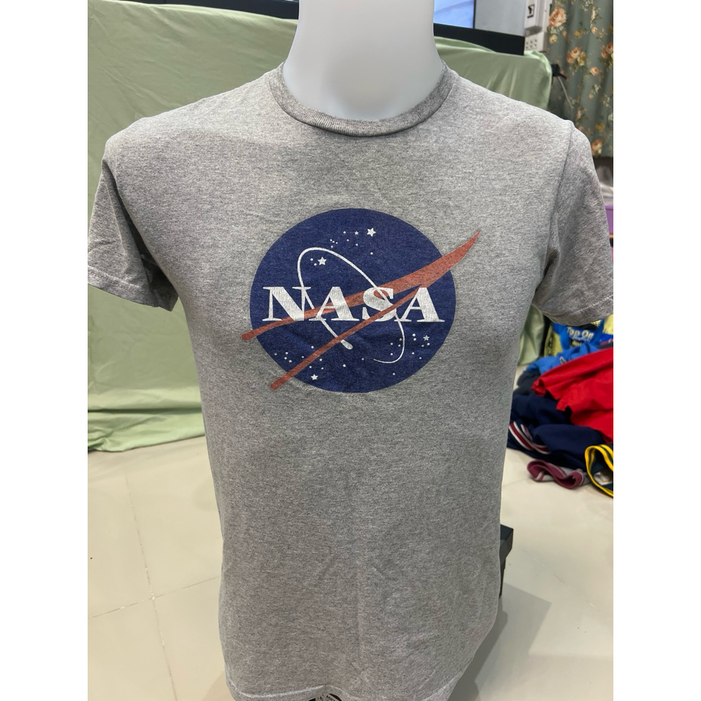เสื้อยืด nasa ไซส์ s