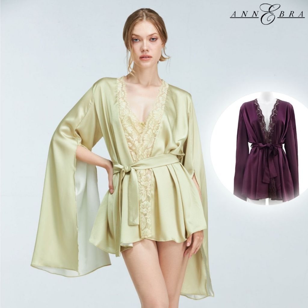 Annebra เสื้อคลุม แขนยาว ผ้าซาตินแต่งผ้าลูกไม้ซีทรู มีสายรัดคาดผูกเอว Satin Robe รุ่น AN8-888
