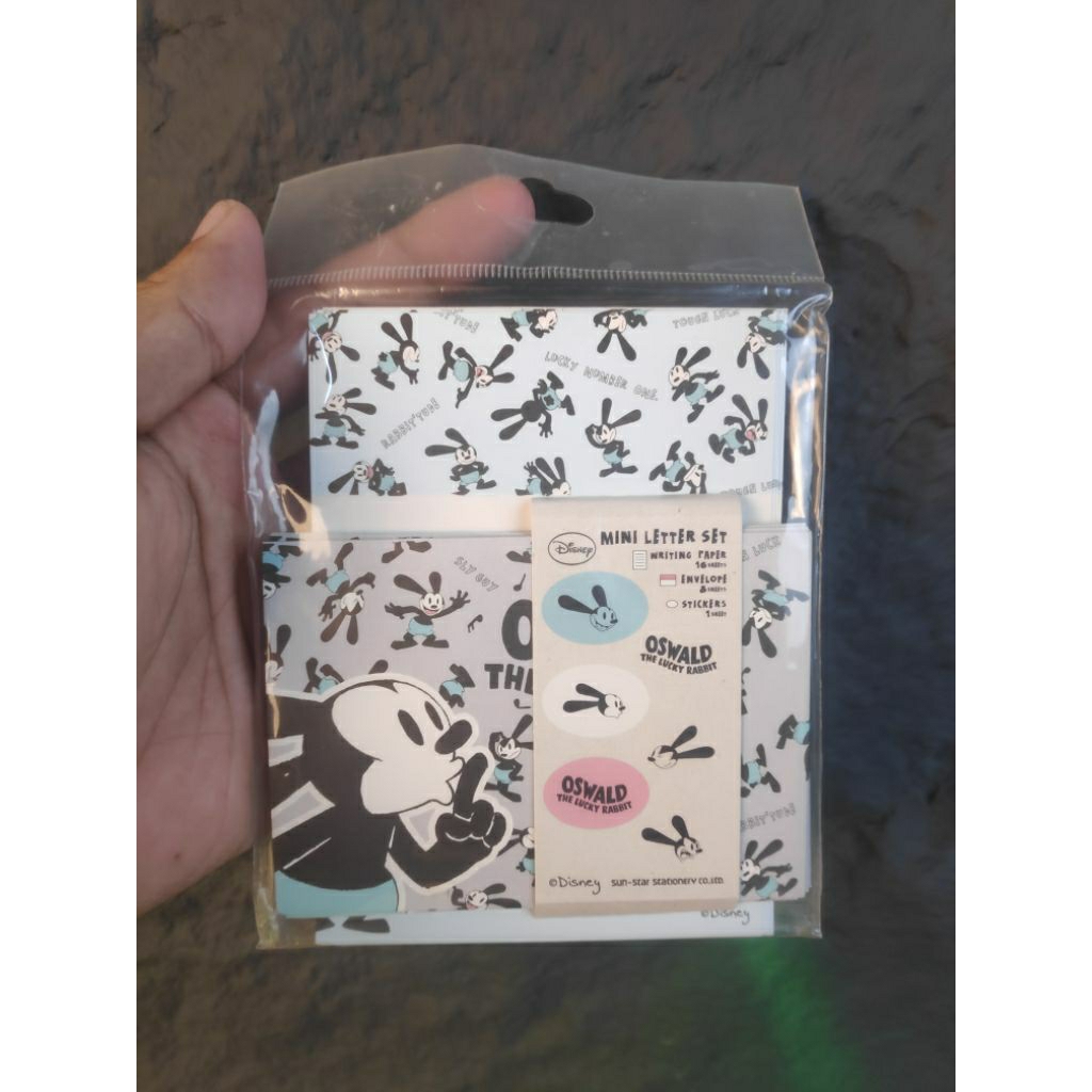 เซ็ตซองจดหมาย กระดาษ Oswald Disney 😆 ของแบบนี้ กดไม่ทันก็จบ 😆