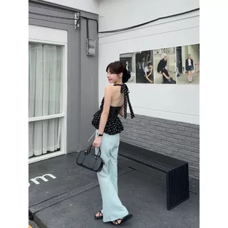 Beryl เสื้อสายเดี่ยวผู้หญิง เสื้อลายจุดสุดเซ็กซี่ คอวี การออกแบบโบว์ริบบิ้น ทรงเข้ารูป สไตล์เกาหลี