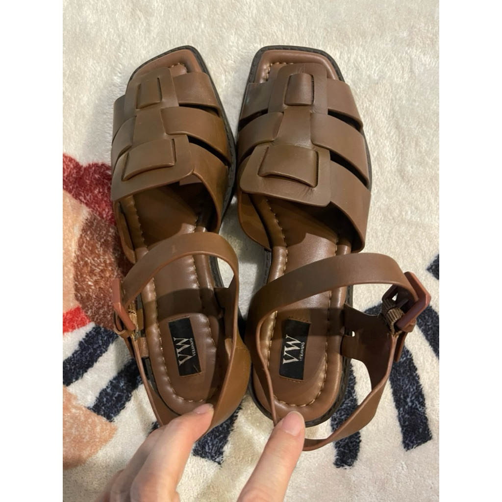 รองเท้าvera wangมือ2ของแท้