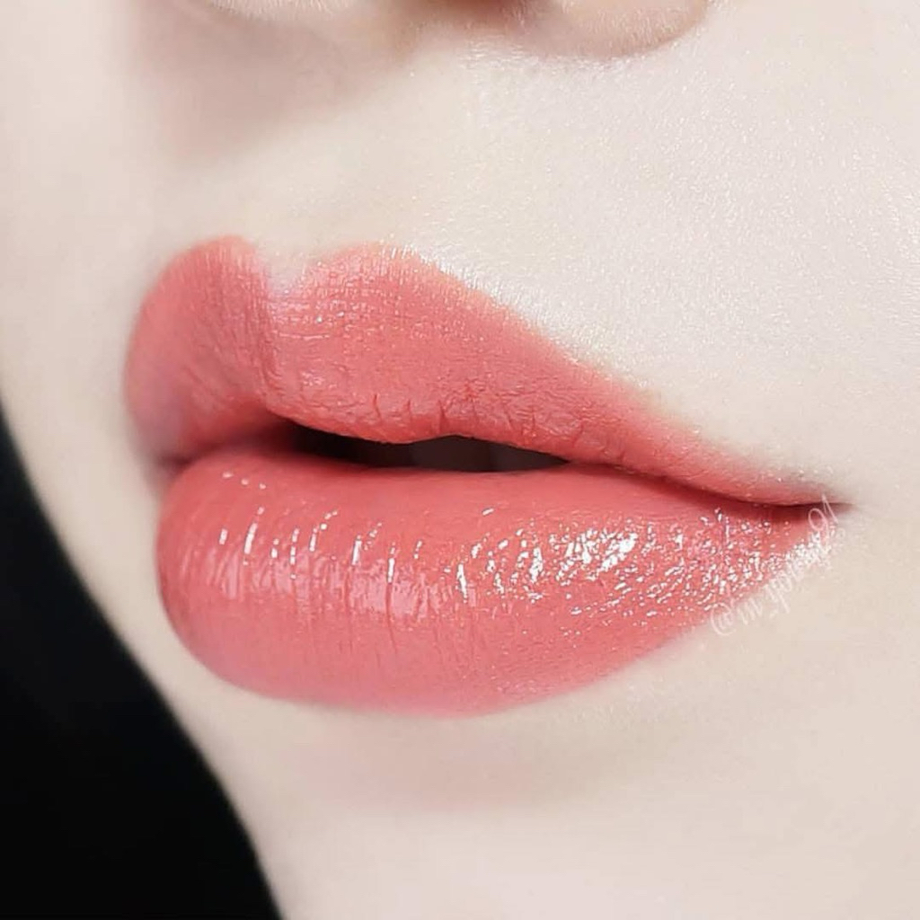 พร้อมส่ง ลิปสติกแบ่งขาย M a c lip สี Ravishing ขนาด 0.25g. แถมฟรีแปรงทาลิป