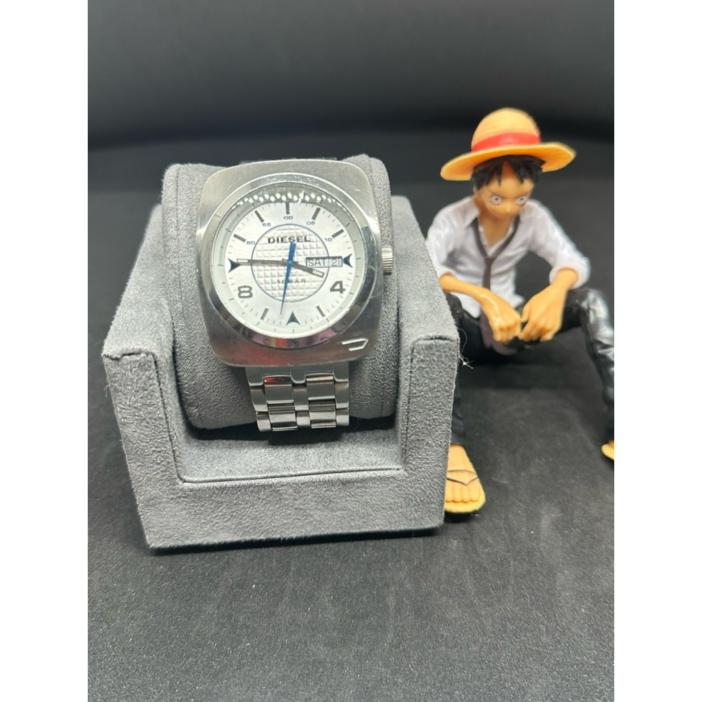 นาฬิกามือสอง Diesel DZ-1184แท้ พร้อมใช้ รับประกันแท้ตลอดอายุการใช้งาน