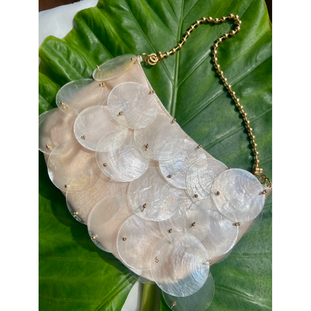 ❤️‍🔥พร้อมส่ง [รูปถ่ายจากสินค้าจริง] 🐚กระเป๋าถือเปลือกหอย สวยมากกกก