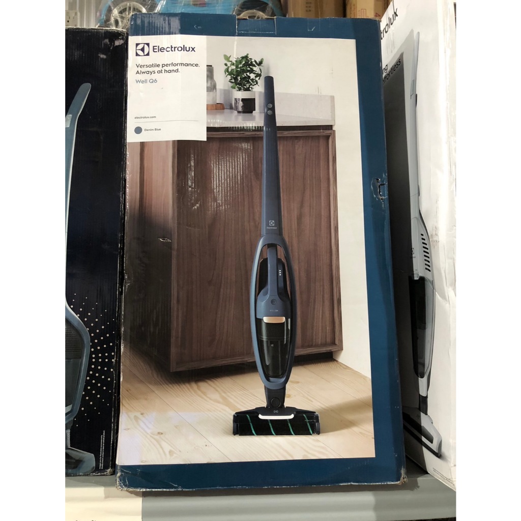 (สินค้าตัวโชว์) Electrolux เครื่องดูดฝุ่นไร้สายแบบด้ามจับ รุ่น WQ61-1EDBF‼️