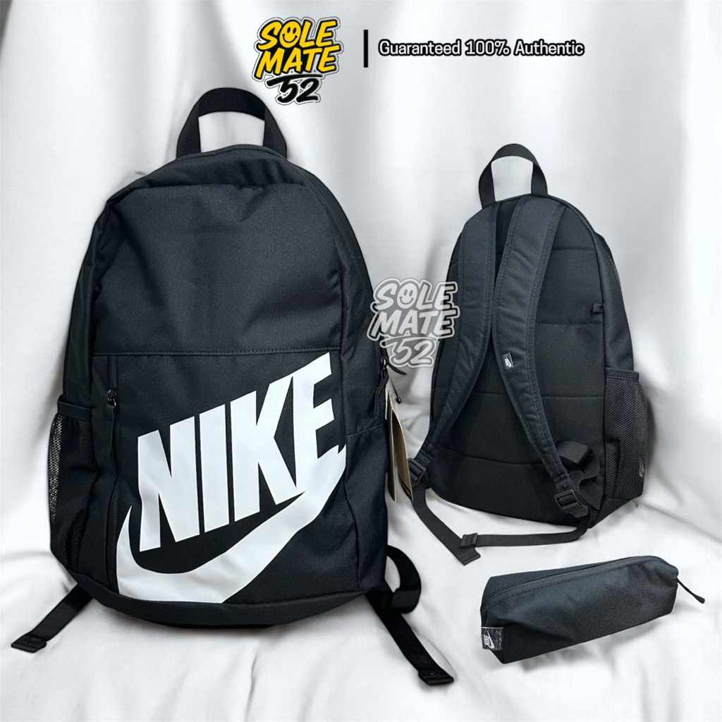 Nike กระเป๋าเป้ Backpack สีดำ มีกระเป๋าเล็ก (แถมถุงกระดาษแบรนด์🛍️)ของแท้💯 (มือหนึ่ง ป้ายห้อย)