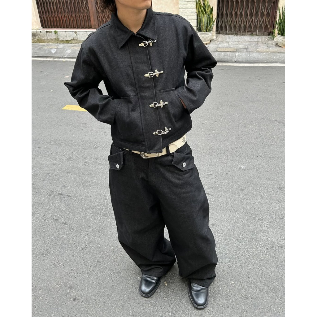 2idiots.label : RAW DENIM CLASP JACKET & WIDE FIT RAW DENIM PANTS พรีออเดอร์ 7-19 วัน 🇻🇳