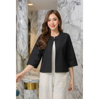 เสื้อเดรสสีดำใส่ไว้อาลัย
