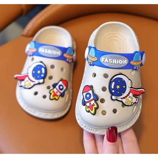 🚀พร้อมส่งจ้า! รองเท้าแตะเด็ก ลายนักบินอวกาศสุดคิ้วท์👨‍🚀