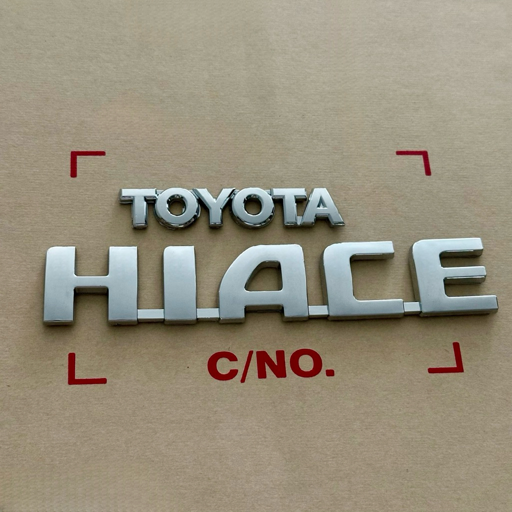 โลโก้ TOYOTA HIACE ตัวหนังสือติดฝาท้าย สีโครเมี่ยม (จำนวน 2 ชิ้น)