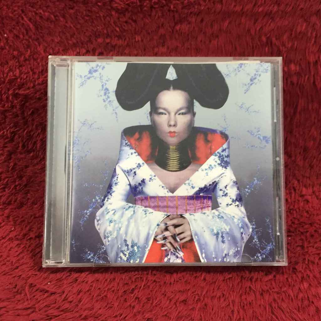 CD Björk - Homogenic สภาพตามรูปปก EA42-158