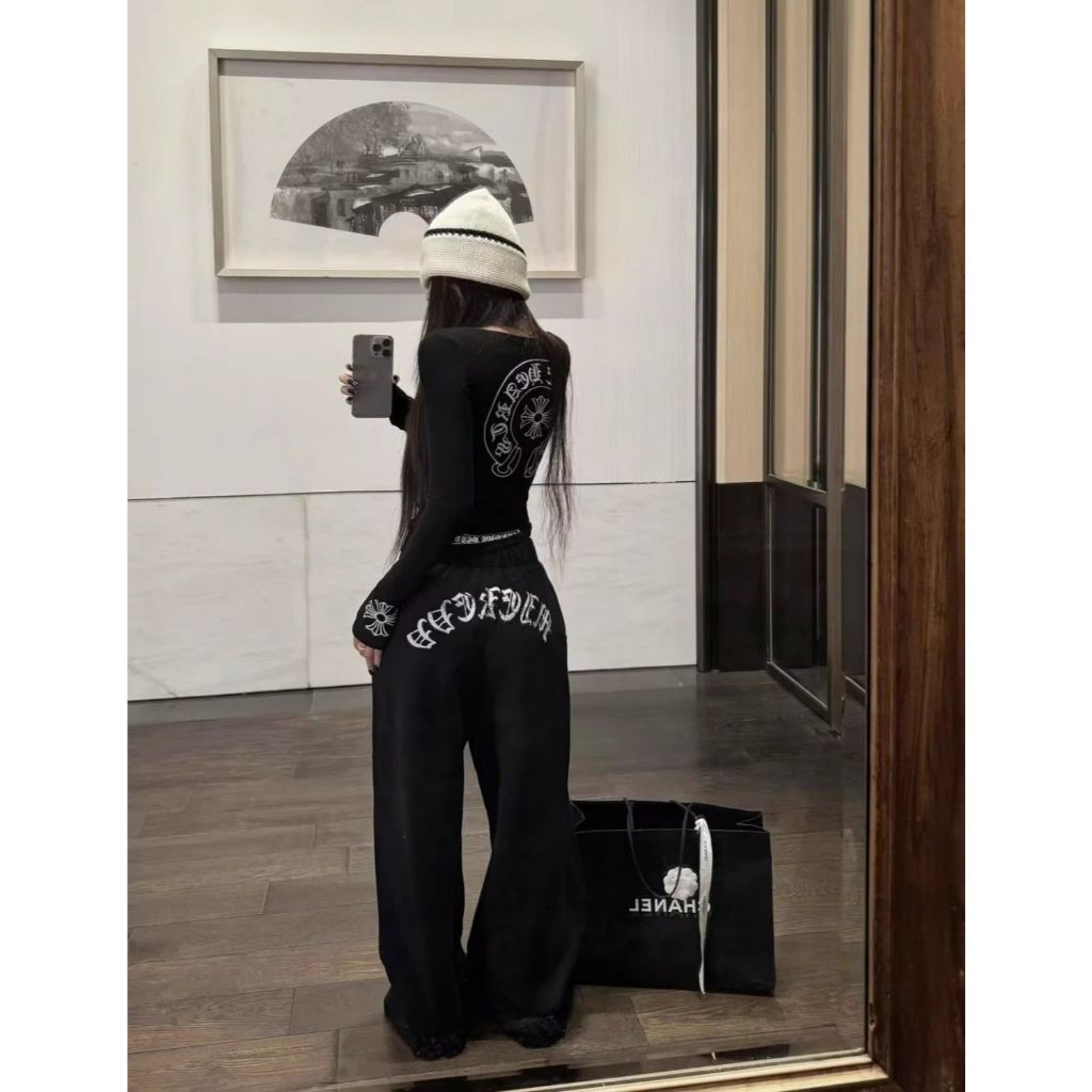 [Slim fit round neck long-sleeved T-shirt]เสื้อยืดคอกลมแขนยาวทรงสลิมฟิตพิมพ์ลายสไตล์เรโทรสำหรับผู้หญิง - รูปที่ 6