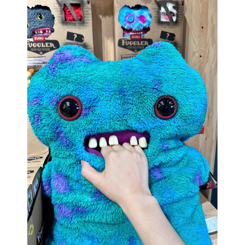 🔥พร้อมส่งจากไทย🔥 ตุ๊กตา Fuggler ยักษ์ ฟ้า 47cm Flugger bighug ของแท้