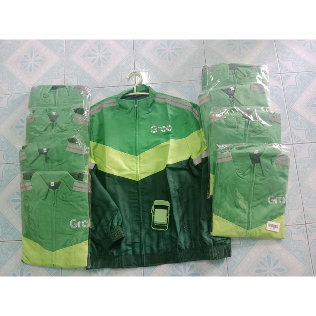 เสื้อแจ็คเก็ตแกร็บ ลายแตงโม ของแท้ 100%