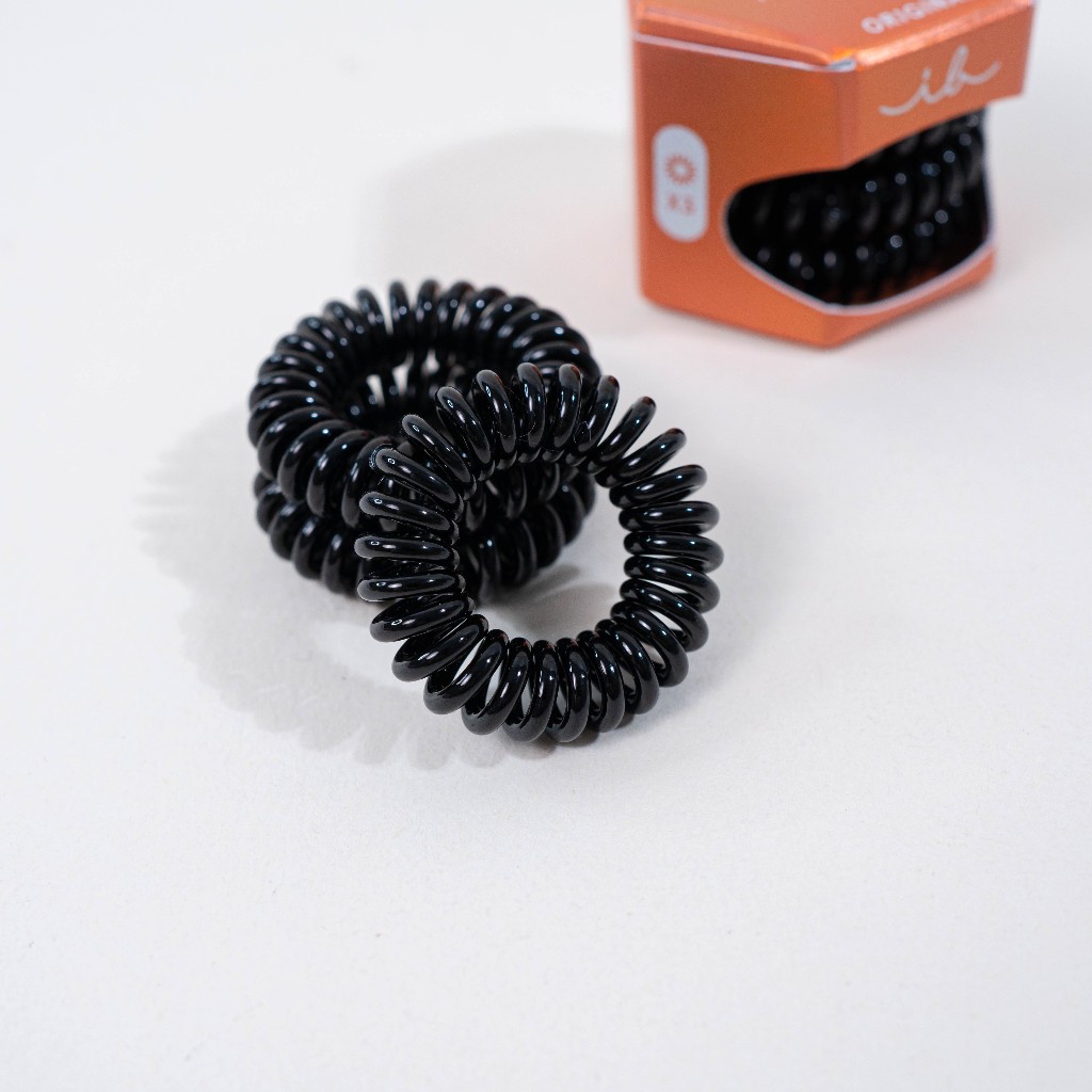 invisibobble รุ่น Exclusive Premium Hair Tie ยางรัดผมสำหรับผมปานกลาง ถนอมผม ไม่เป็นรอย มัดอยู่ทรงแต่ไม่ตึง ใช้ได้ทุกวัน - รูปที่ 2