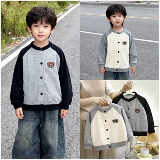 เสื้อคลุมเด็ก ใส่กันหนาวผ้าฝ้ายผสมโพลี ลายปักน่ารักๆ พร้อมส่…