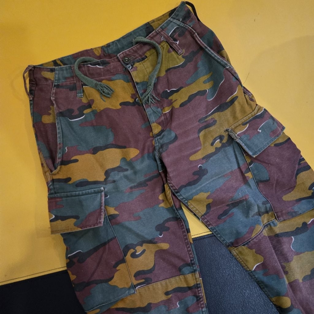 VINTAGE 1997 BELGIUM JIGSAW CAMO