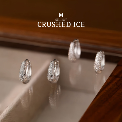 MEET💕ต่างหูเงิน Crushed Ice ตุ้มหูเพชร ต่างหูเก๋ๆ ต่างหูแฟชั่น ตุ้มหูเงิน ต่างหูเพชร ต่างหูผู้หญิง รูปที่ 1