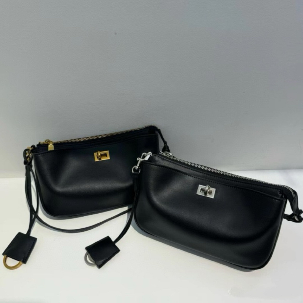 กระเป๋าสะพายไหล่ Rodeo Mini Bag 👜