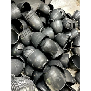 (รุ่นหูนอน)ถ้วยรองน้ำยางพารา ขนาด 2,000cc จำนวน 100ใบ ผลิตด้วยพลาสติกคุณภาพดี เหนียว ทนต่อการใช้งาน ราคาถูกที่สุด