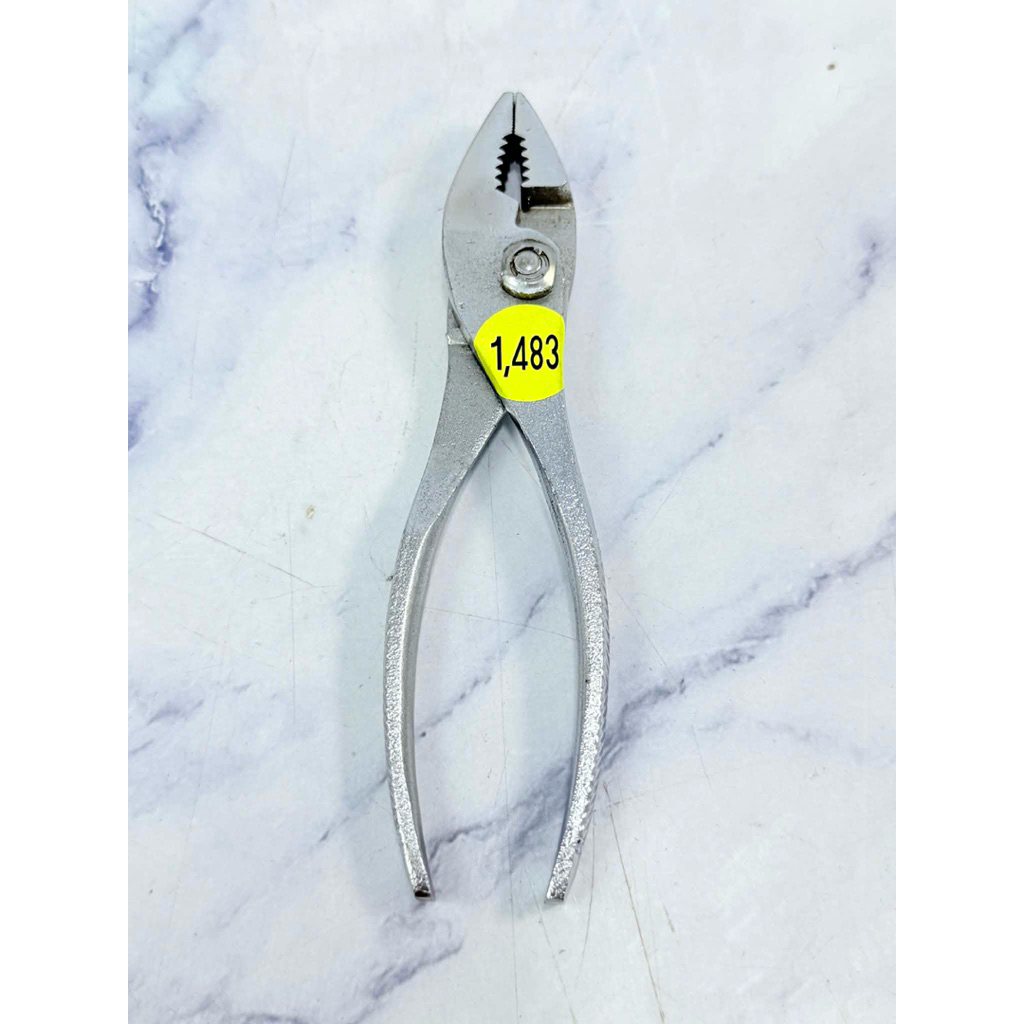 คีมปากขยาย ยี่ห้อ TOYOTA ขนาด 150มม. MADE IN JAPAN (Mar39 : 1483)สินค้ามือสอง สภาพดี