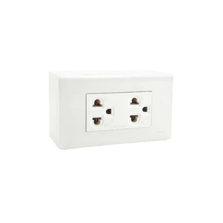 Nano ชุดเต้ารับ คู่มีกราวน์ (สีขาว) รุ่น Classic Series เต้ารับ รหัสสินค้า: CS55-BW