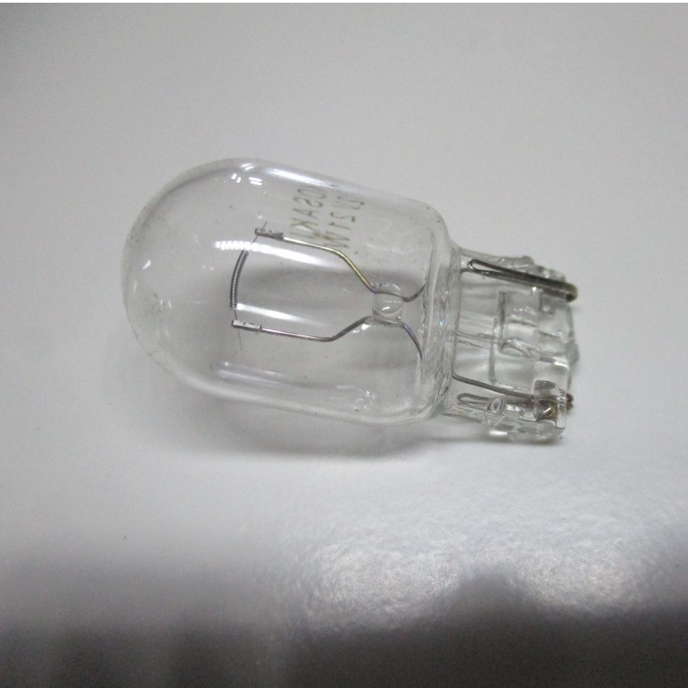 หลอดไฟท้าย  หลอดไฟ  T20  12V  21/W   1จุด (ไส้)    หลอดไฟเสียบ หลอดไฟท้าย หลอดไฟเบรค  ราคา 1 ชิ้น