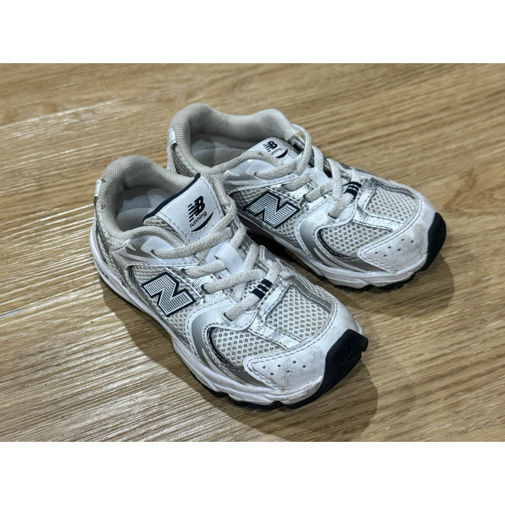 รองเท้าเด็ก new balance530 มือสอง