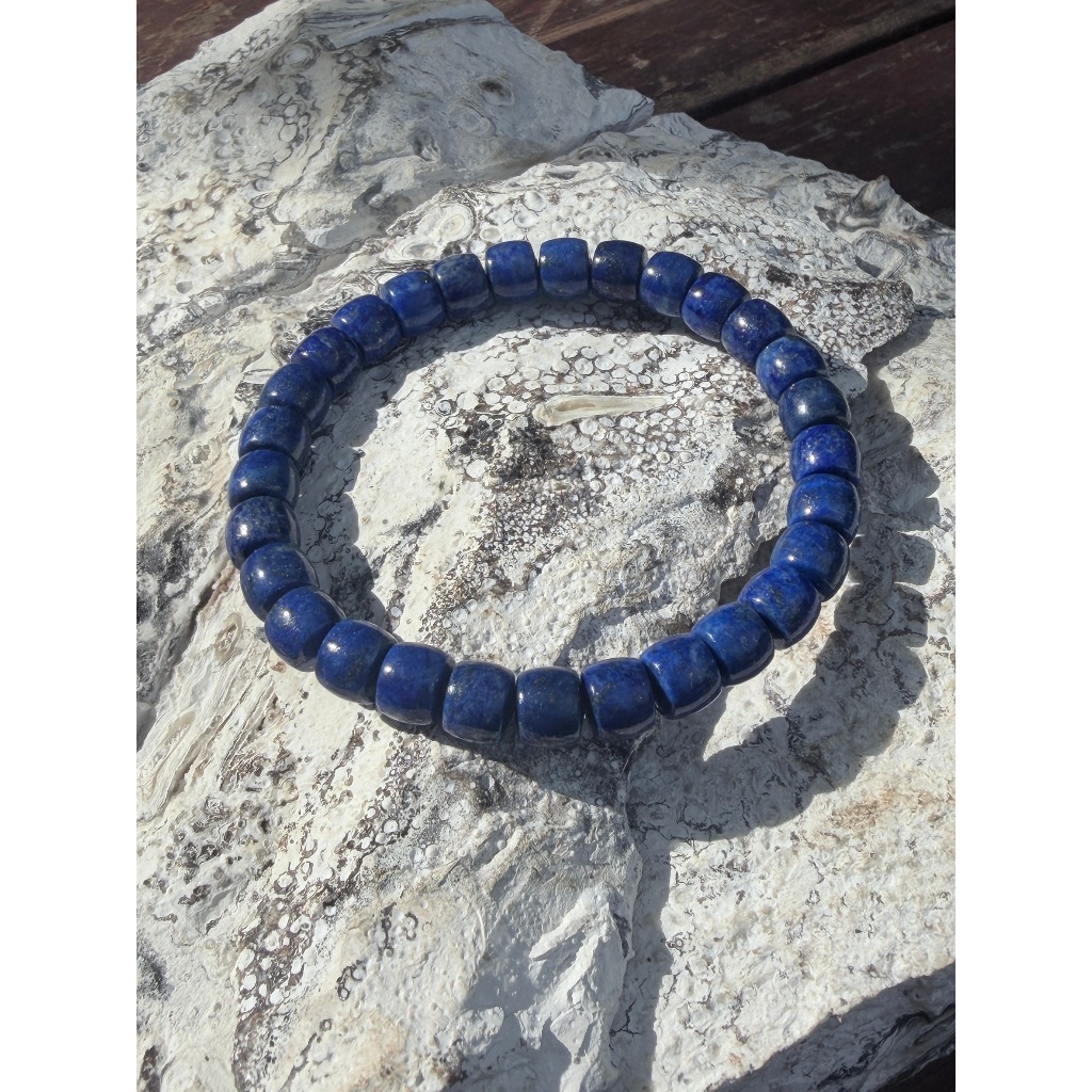 Sarisa สร้อยข้อมือ กำไลหินเสริมมงคล Lapis lazuli (ลาพิส ลาซูลี)