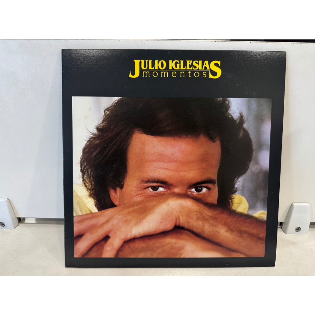 1LP Vinyl Records แผ่นเสียงไวนิล  JULIO IGLESIAS    (H11F3)