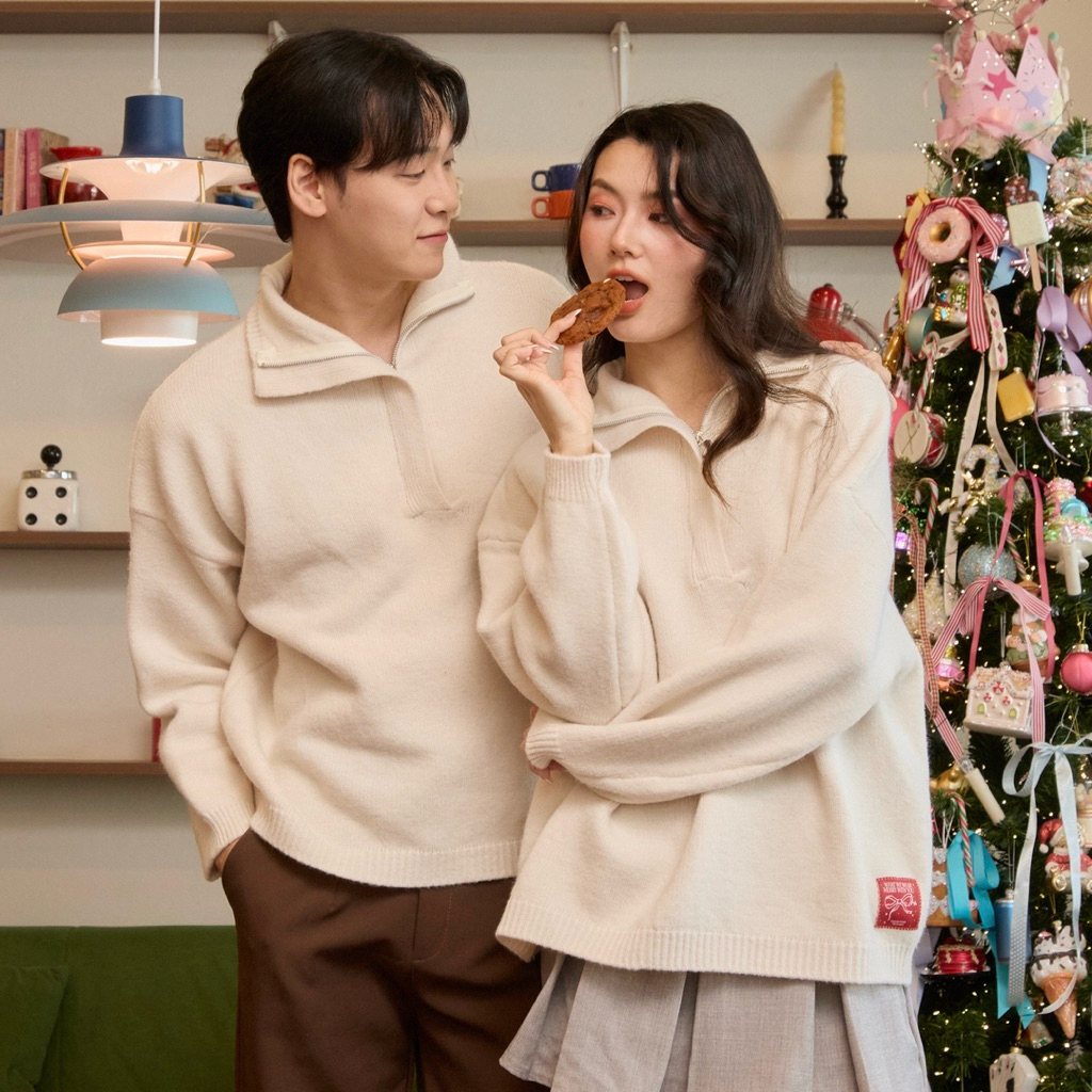 Whatwewearrr | Holly Sweater | เสื้อไหมพรม | เสื้อไหมพรมคอซิป Unisex | พร้อมส่ง
