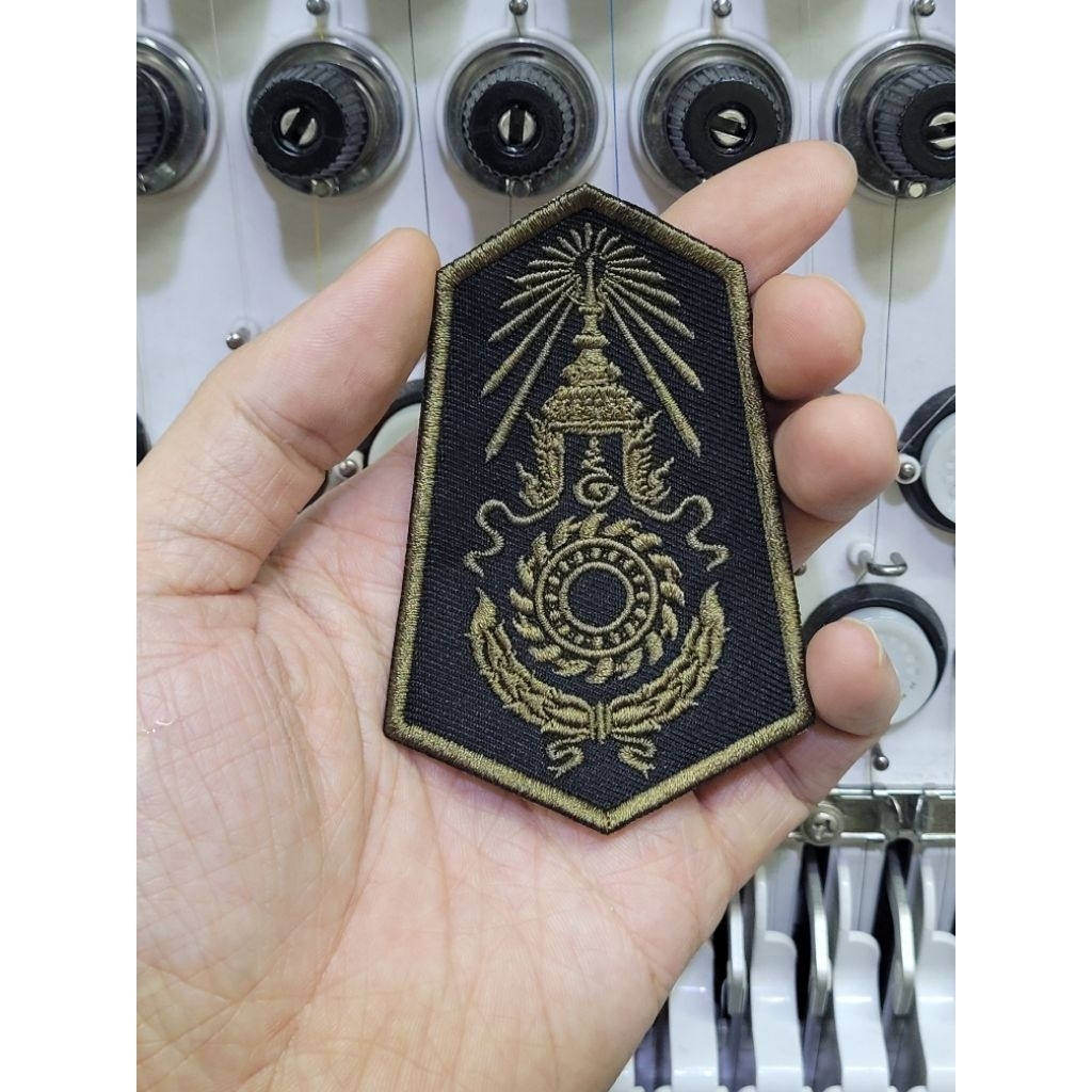อาร์ม ปัก กองทัพบก แบบเย็บ รีด ตีนตุ๊กแก