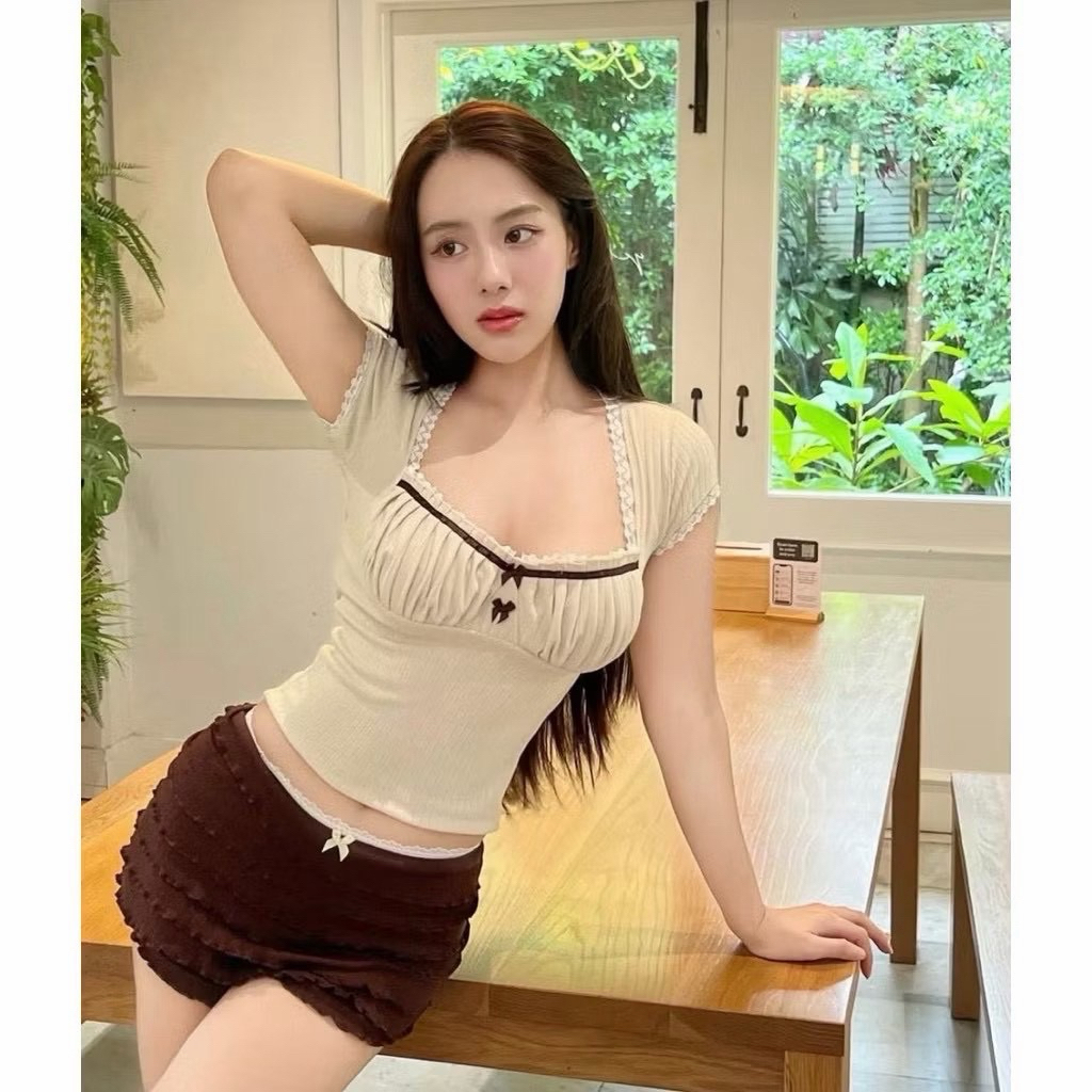 [พร้อมส่ง] NIN9💜 เซ็ต2ชิ้น เสื้อน่ารัก+กระโปรงชั้น สวยตรงปก งานเวียดนามป้ายJisoo